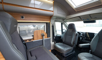 AFFINITY, Campervan One cheio