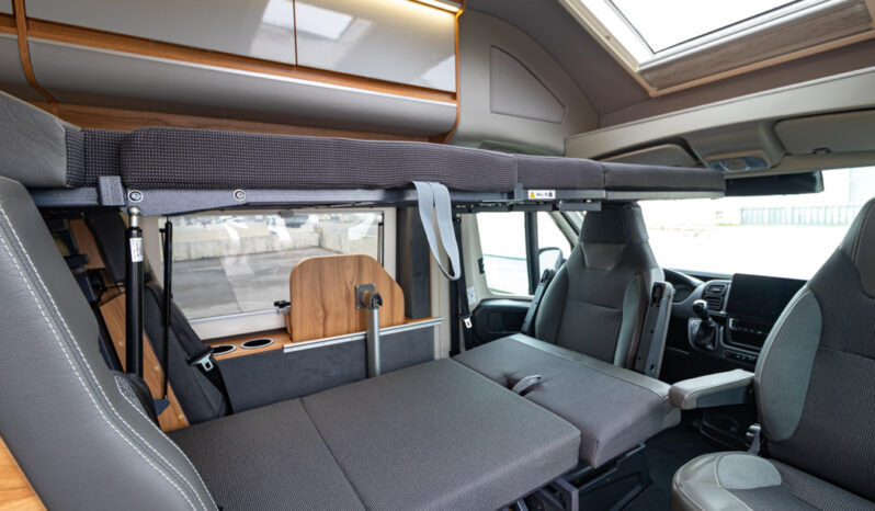 AFFINITY, Campervan One cheio